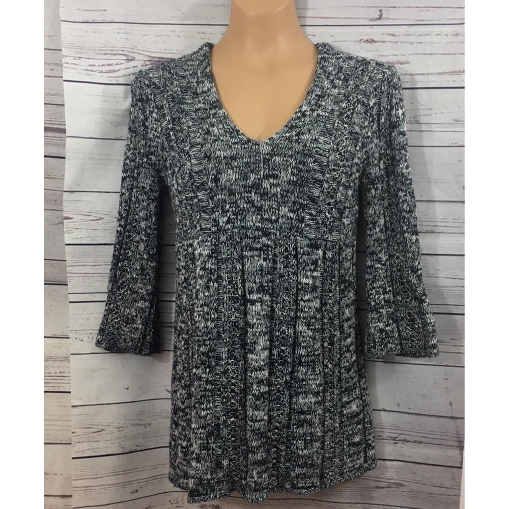 Apt 9 Grey Empire Waist Bell Sleeve Sweater